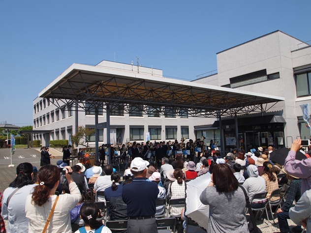 吹奏楽部 ぐんま青空マルシェ 出演 明和県央高等学校