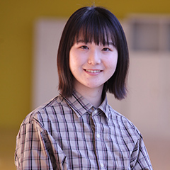 卒業生の声(岩井 那夏さん) 卒業生の声(岩井 那夏さん)