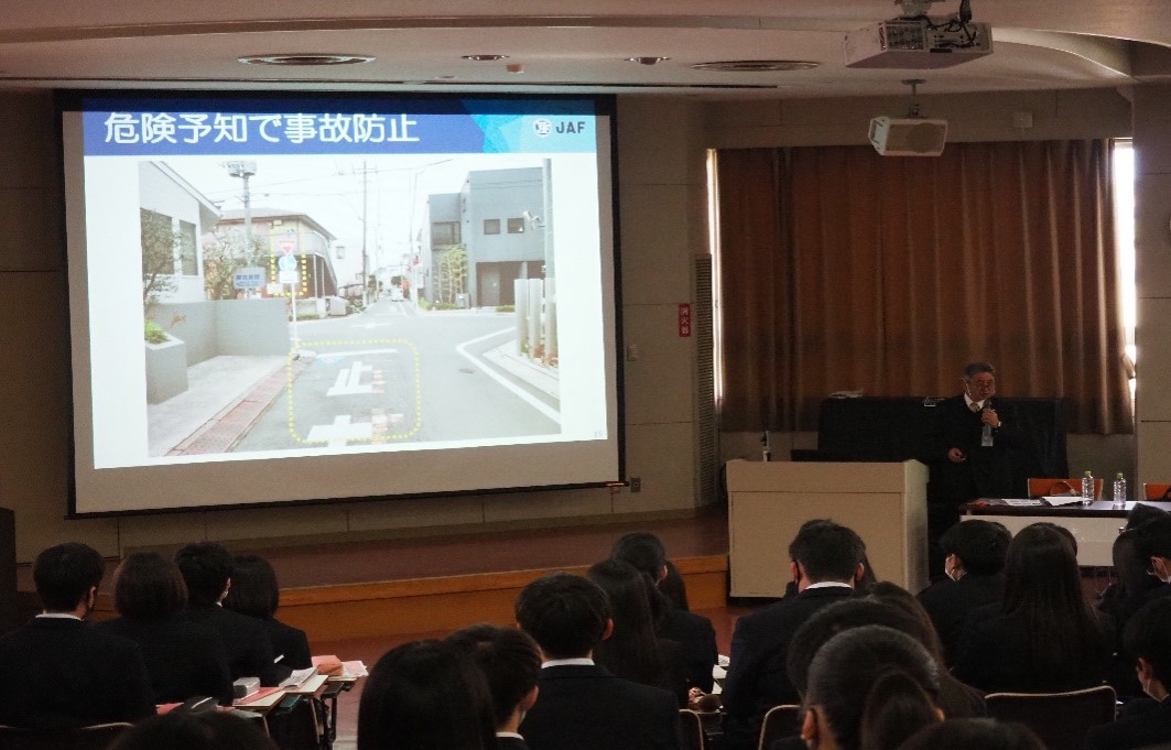 第２・３学年　交通安全教室を実施しました。